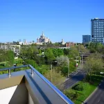 Sir Royal Отель 4*