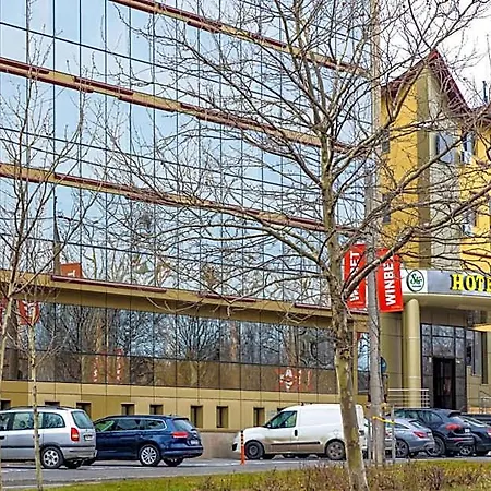Sir Royal Hotel