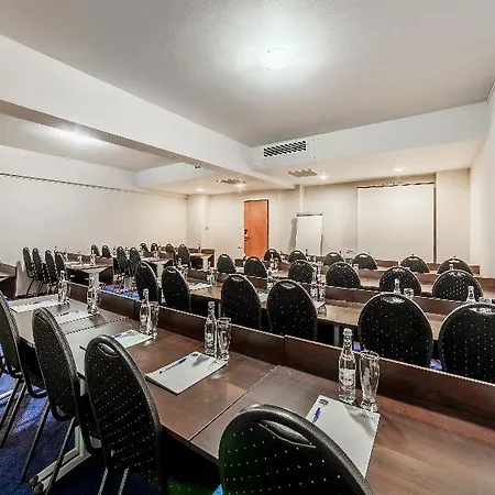 Sir Royal Hotel 4*