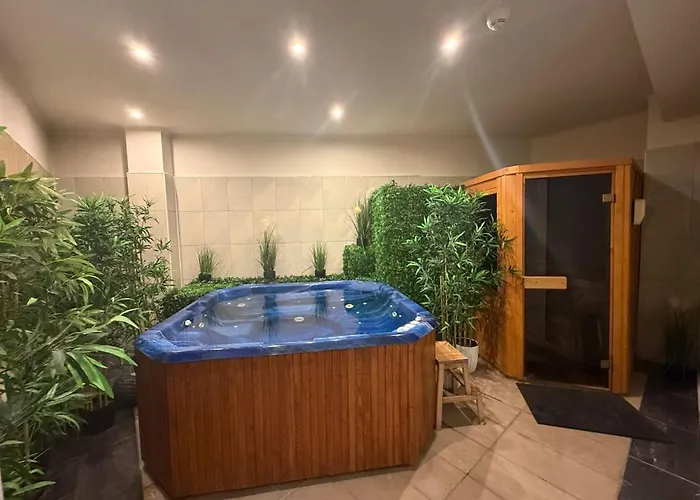 Hotel Sir Royal 4*