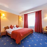 Sir Royal Hotel 4*