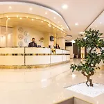 Sir Royal Hotel