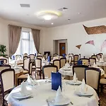 Sir Royal Hotel 4*
