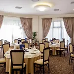 Sir Royal Bucarest